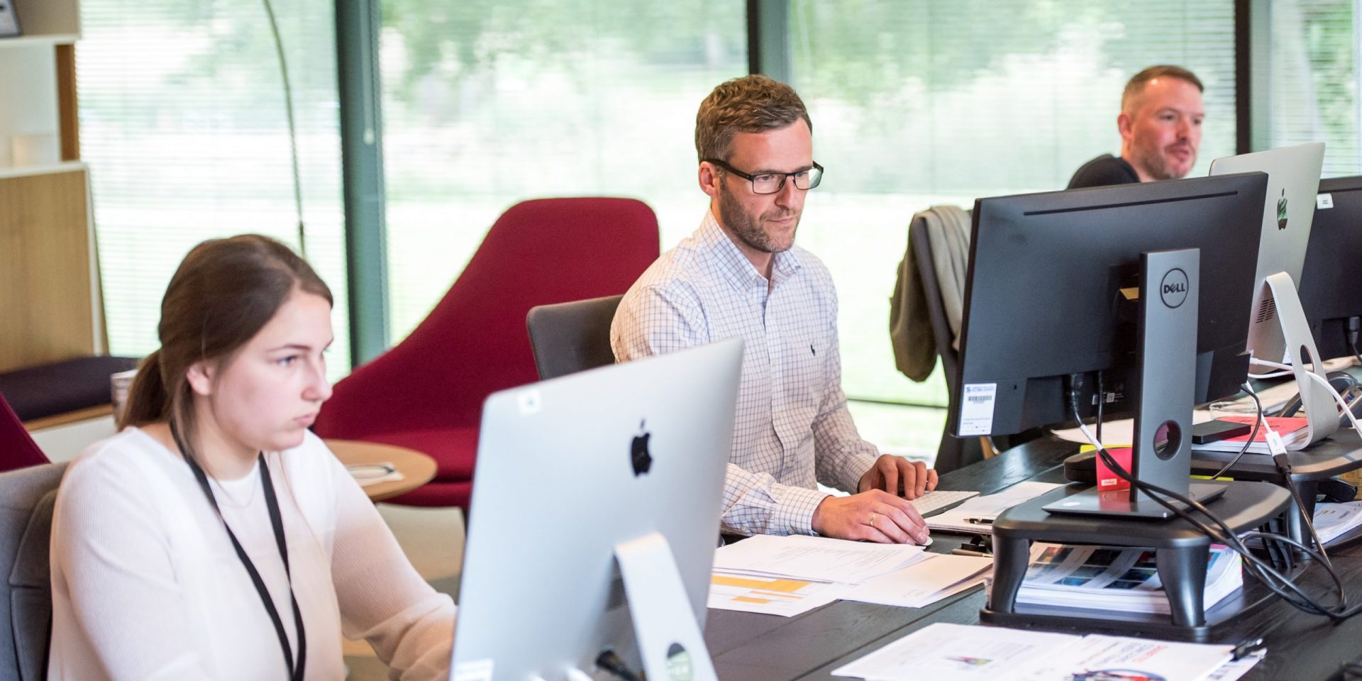 Improve corporate training with a learning platform