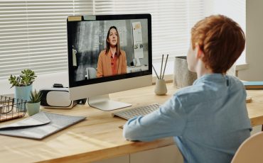 Live webinar How to stop learning at work becoming hard work